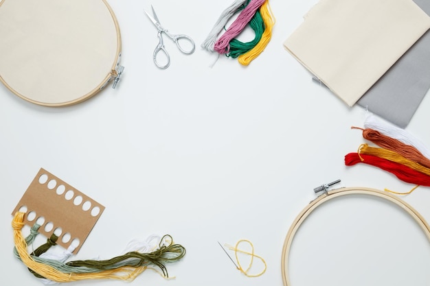 Warsztat haftu z naturalnymi materiałami